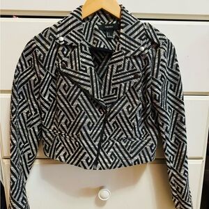 Forever 21 Black and White Geometric Blazer